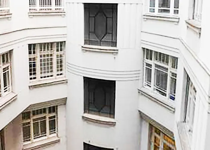 Eye House ブダペスト